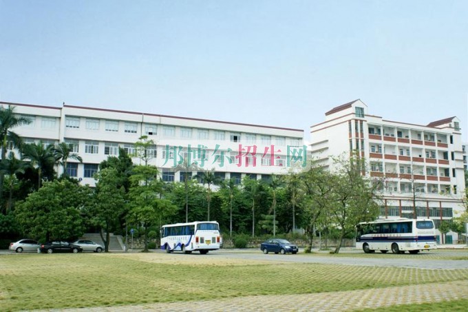 廣州鐵路職業(yè)技術(shù)學(xué)院招生辦聯(lián)系電話