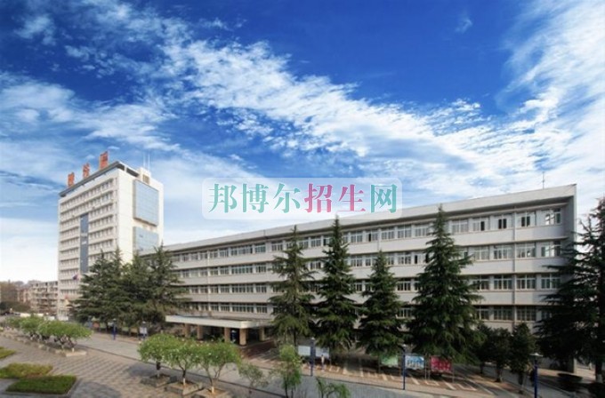 陜西鐵路工程職業(yè)技術學院是幾專