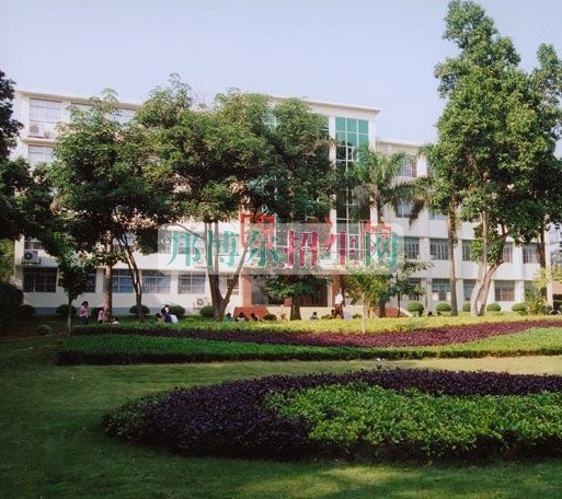 廣西經(jīng)貿(mào)職業(yè)技術(shù)學院2016年招生簡章