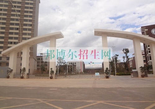 昆明醫(yī)科大學海源學院