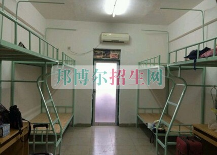 益陽醫(yī)學(xué)高等?？茖W(xué)校
