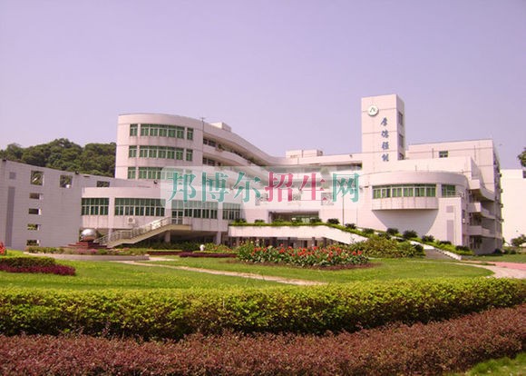 福建信息職業(yè)技術(shù)學(xué)院是幾專(zhuān)
