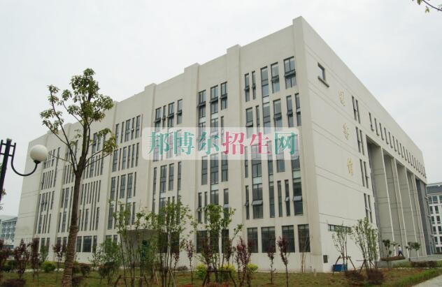 中?？即髮：每紗? width=
