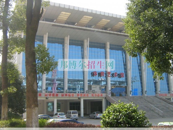 初中生可以讀計算機(jī)多媒體技術(shù)嗎