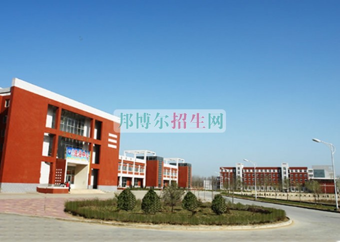 計算機應(yīng)用技術(shù)學校哪里好