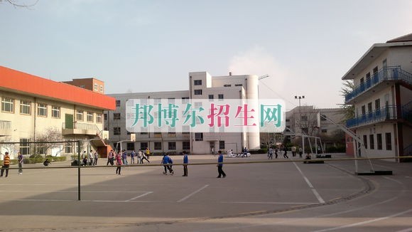 什么計算機網(wǎng)絡技術學校好