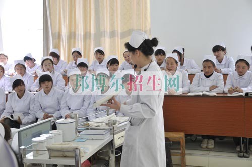 助產(chǎn)護理學校招生要求