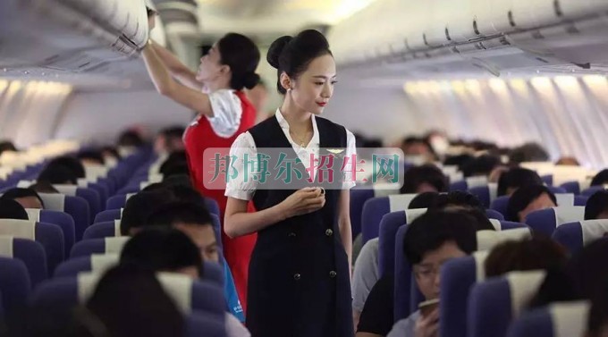 成都航空服務就業(yè)前景怎么樣