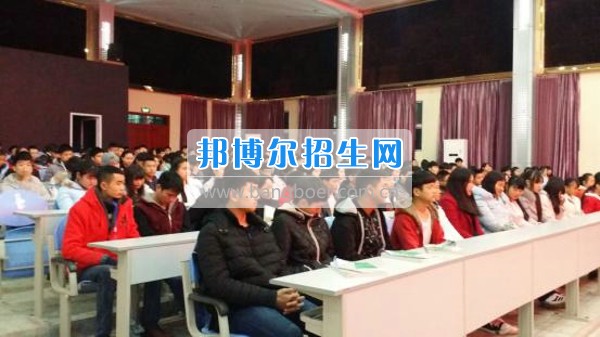 四川省宜賓市南溪區(qū)職業(yè)高級中學(xué)校計算機(jī)應(yīng)用專業(yè)部快樂成長課堂再續(xù)精彩
