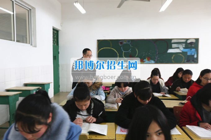 川北幼兒師范高等?？茖W(xué)校上好新學(xué)期第一課 嚴(yán)把課堂教學(xué)質(zhì)量關(guān)