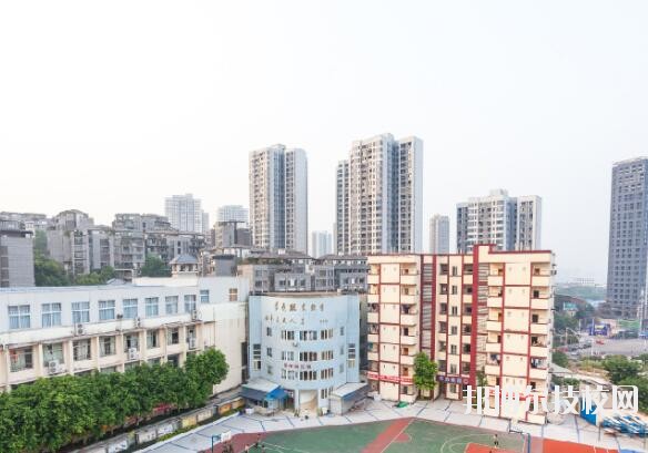 重慶建筑高級(jí)技工學(xué)校怎么樣、好不好