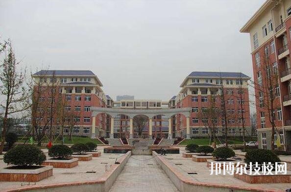 重慶教育管理學(xué)校怎么樣、好不好