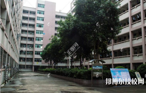 陜西石油化工學(xué)校2020年報名條件、招生要求、招生對象
