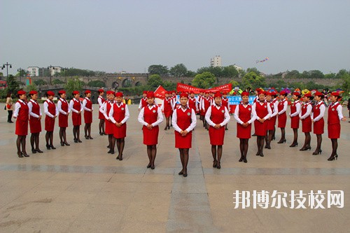 成都新運職業(yè)學(xué)校2020年報名條件、招生要求、招生對象
