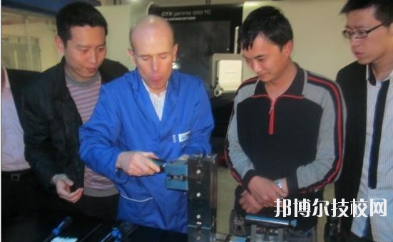 寧波技師學(xué)院2020年報(bào)名條件、招生要求、招生對象