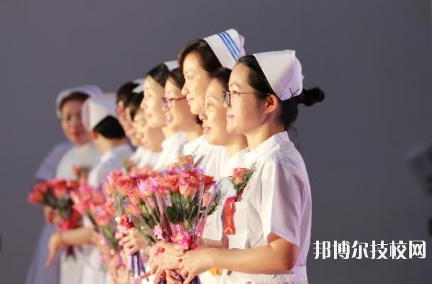 溫州護(hù)士學(xué)校2020年學(xué)費(fèi)、收費(fèi)標(biāo)準(zhǔn)