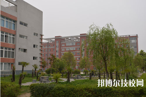 陜西航空技師學(xué)院2020年報(bào)名條件、招生要求、招生對(duì)象