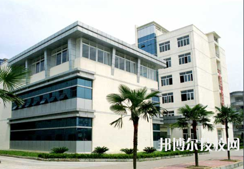 江西化學(xué)工業(yè)高級技工學(xué)校2020年報名條件、招生要求、招生對象