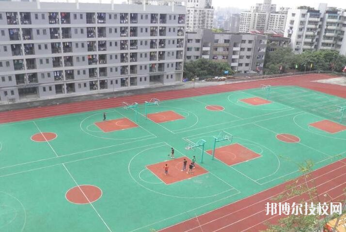 重慶兩江職業(yè)教育中心2020年報名條件、招生要求、招生對象