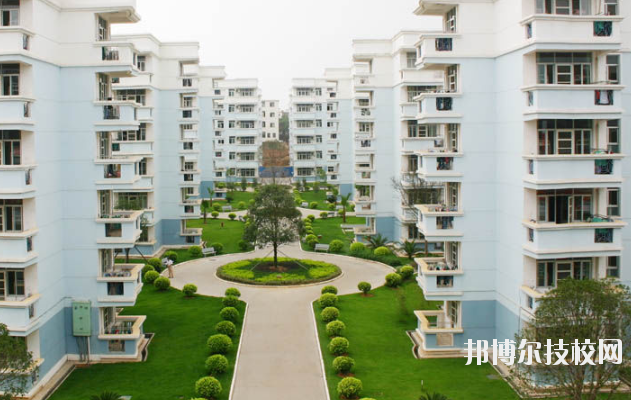 贛州華堅科技職業(yè)學校怎么樣、好不好