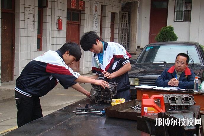 石阡中等職業(yè)學(xué)校怎么樣、好不好