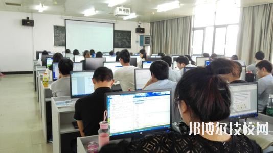 志丹縣職業(yè)技術(shù)教育中心2020年有哪些專(zhuān)業(yè) 