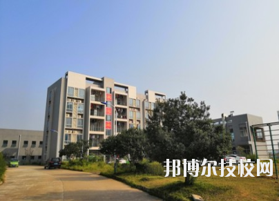 贛州電子工業(yè)技術(shù)學(xué)校2020年學(xué)費(fèi)、收費(fèi)多少