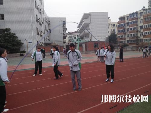 西安市商貿(mào)旅游成人中等專業(yè)學(xué)校2020年報名條件、招生要求、招生對象