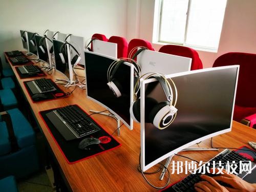 德陽應(yīng)用技術(shù)職業(yè)學(xué)校2020年報名條件、招生要求、招生對象
