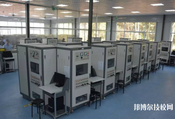 浙江機電高級技工學(xué)校網(wǎng)站網(wǎng)址