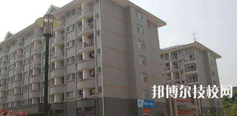 甘肅石化技師學(xué)院2020年學(xué)費、收費多少