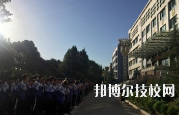 平?jīng)鲂畔⒐こ虒W校網(wǎng)站網(wǎng)址