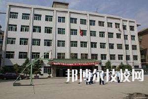 江西吉安衛(wèi)生學(xué)校2020年報(bào)名條件、招生要求、招生對象 