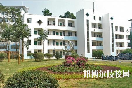 江西于都職業(yè)中等專業(yè)學校怎么樣、好不好