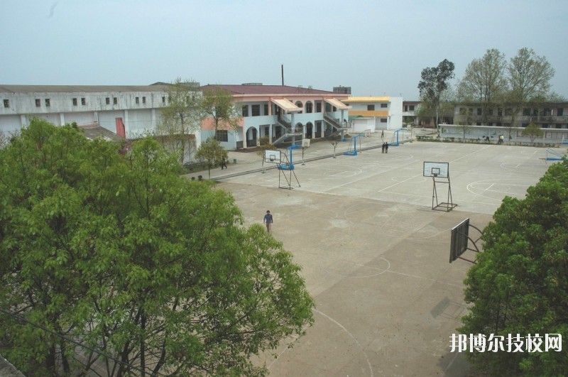 鷹潭應(yīng)用工程學校怎么樣、好不好