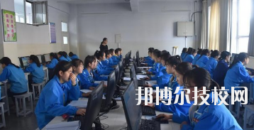 張掖職業(yè)技術(shù)教育中心2020年報名條件、招生要求、招生對象