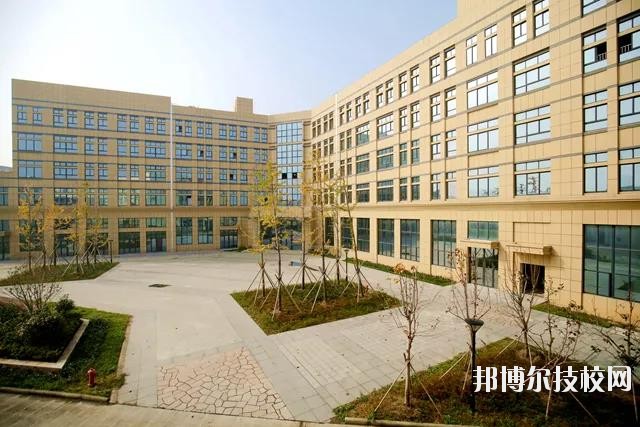 北侖職業(yè)高級(jí)中學(xué)2020年學(xué)費(fèi)、收費(fèi)多少
