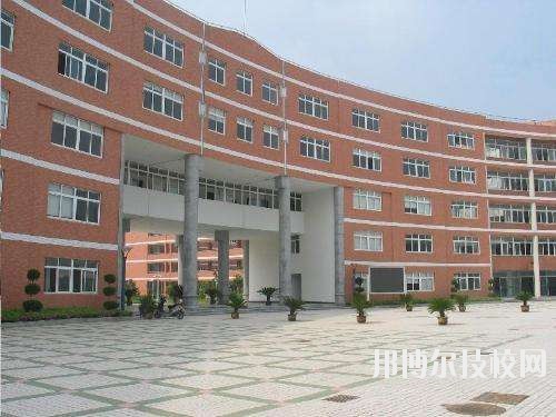 贛州第一職業(yè)技術(shù)學(xué)校2020年報(bào)名條件、招生要求、招生對(duì)象