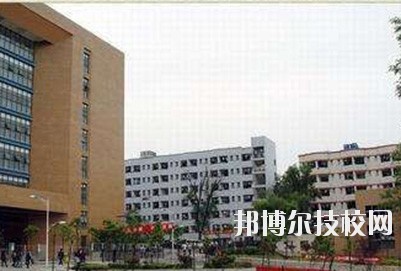 貴陽交通學(xué)校2020年報(bào)名條件、招生要求、招生對(duì)象