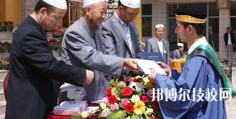臨夏外國(guó)語學(xué)校2020年學(xué)費(fèi)、收費(fèi)多少