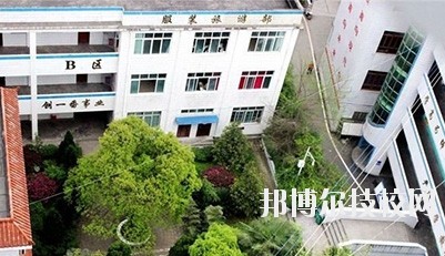 貴州鳳岡縣中等職業(yè)學校2020年報名條件、招生要求、招生對象
