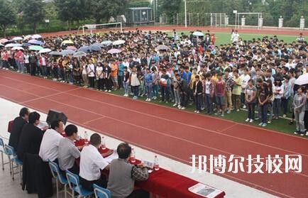 涼山州農業(yè)學校2020年招生辦聯(lián)系電話