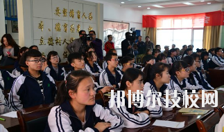 蘭州旅游職業(yè)學(xué)校2020年報(bào)名條件、招生要求、招生對象
