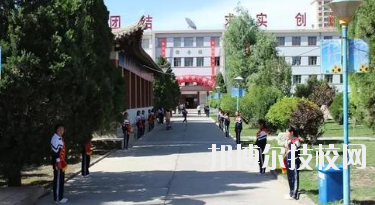 定西臨洮農(nóng)業(yè)學(xué)校2020年學(xué)費(fèi)、收費(fèi)多少