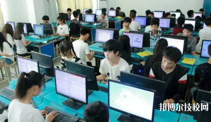 信豐中等專業(yè)學校怎么樣、好不好