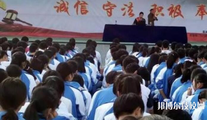 荔波職業(yè)高級中學(xué)網(wǎng)站網(wǎng)址