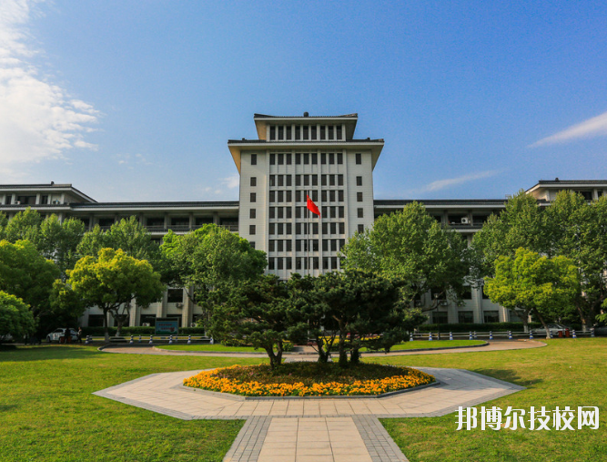 重慶旅游學校建勝分校2020年報名條件、招生要、招生對象求