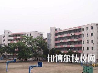 安龍職業(yè)技術(shù)學(xué)校2020年宿舍條件