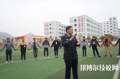 安龍職業(yè)技術(shù)學校網(wǎng)站網(wǎng)址