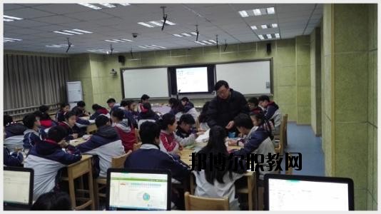 蓮花職業(yè)技術學校網(wǎng)站網(wǎng)址